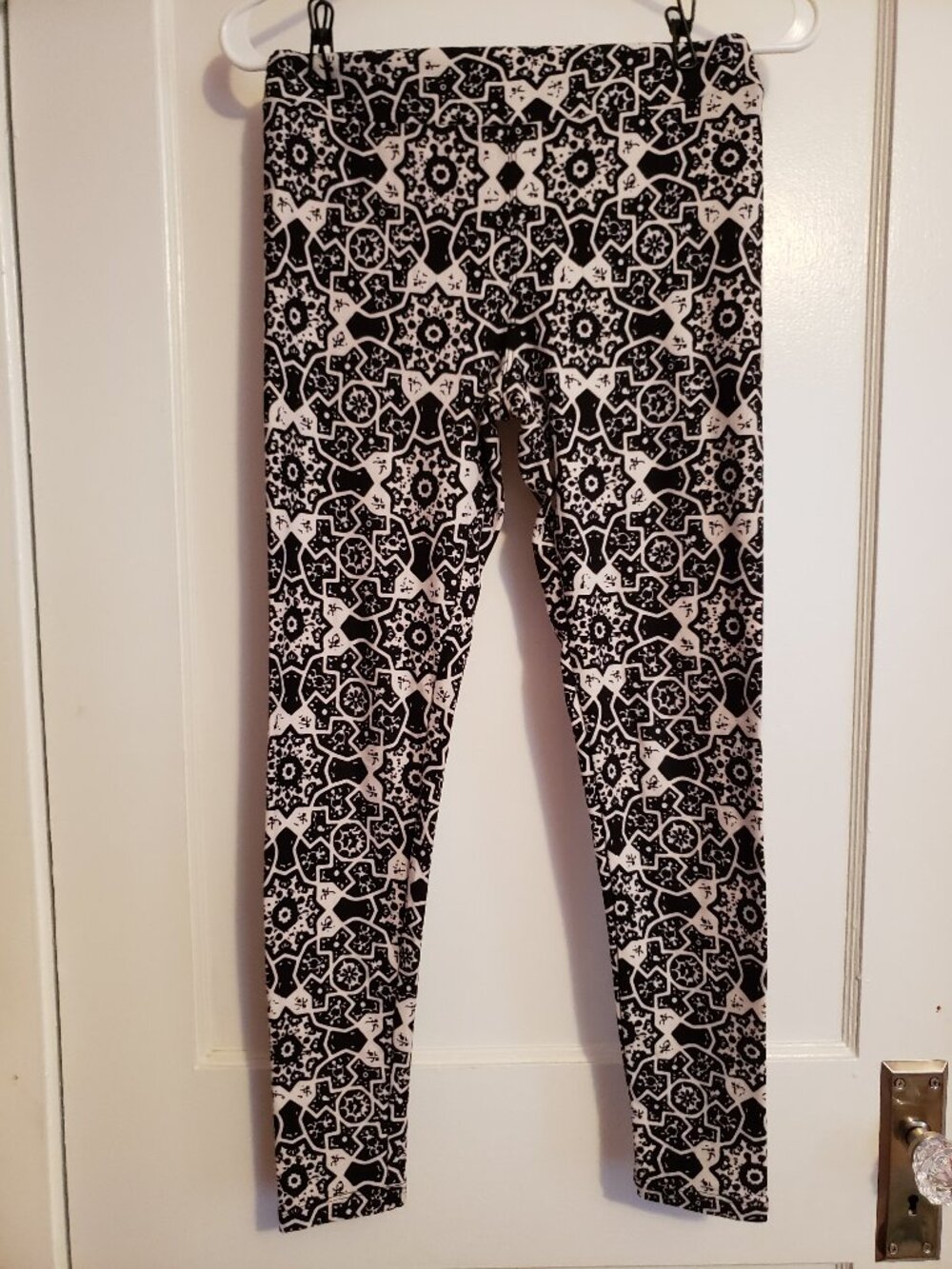 LuLaRoe Buttery Soft Leggings